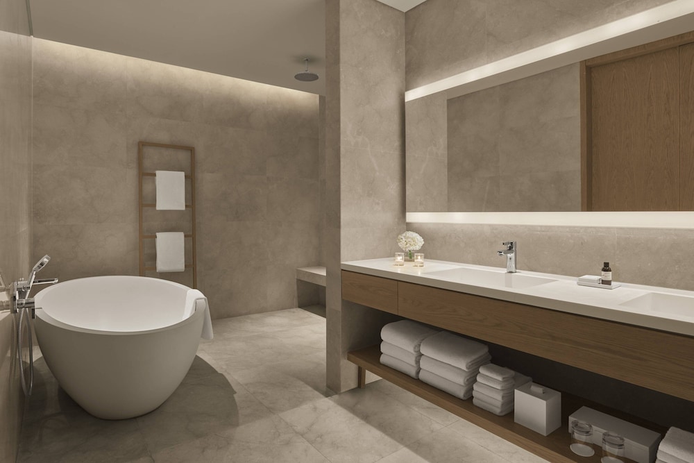The Sanya Edition 9/60
