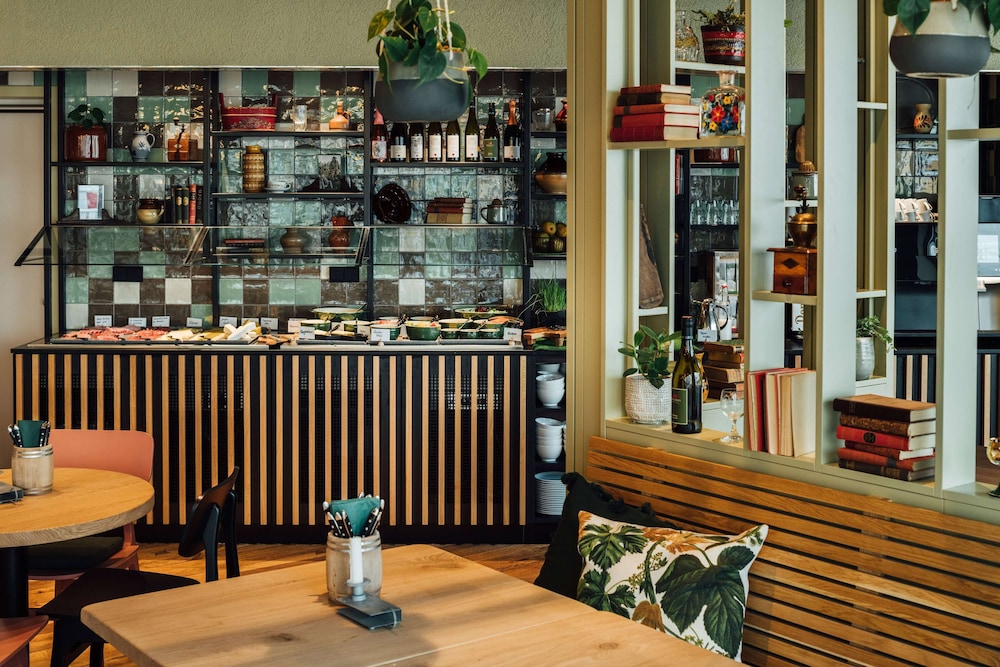 Vienna House MQ Kronberg 32/43