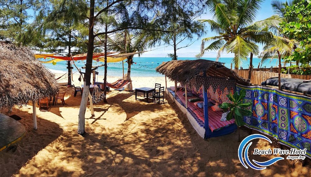 Beach Wave Hotel 28/43