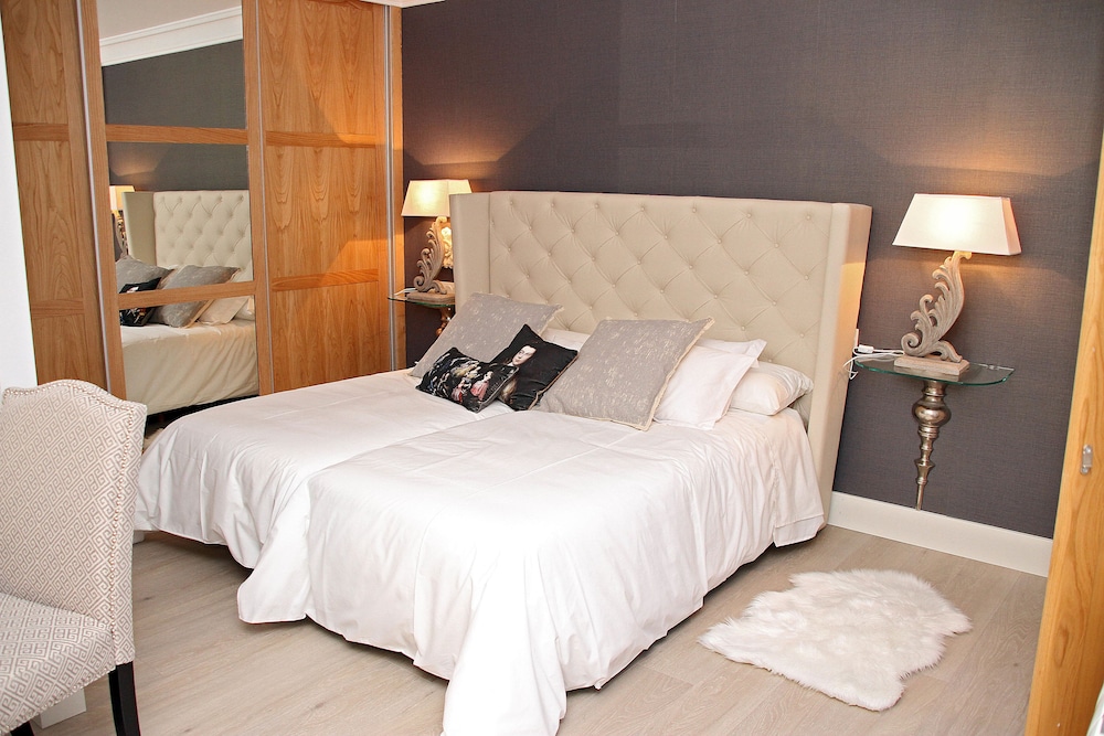 TYPE A, SUITE