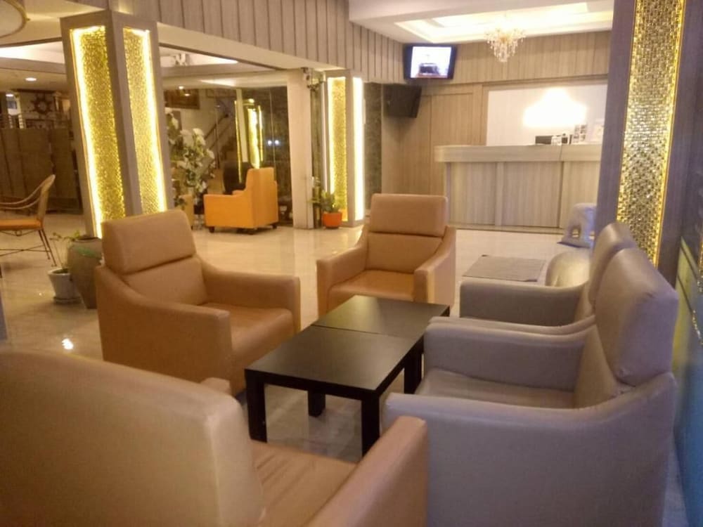 Seaview Hotel Sriracha 46/68