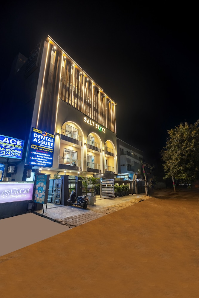 SaltStayz Sector 39 - Subhash Chowk 5/50