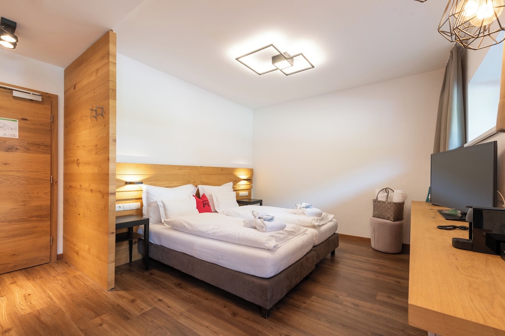 Hotel Grischuna 15/50