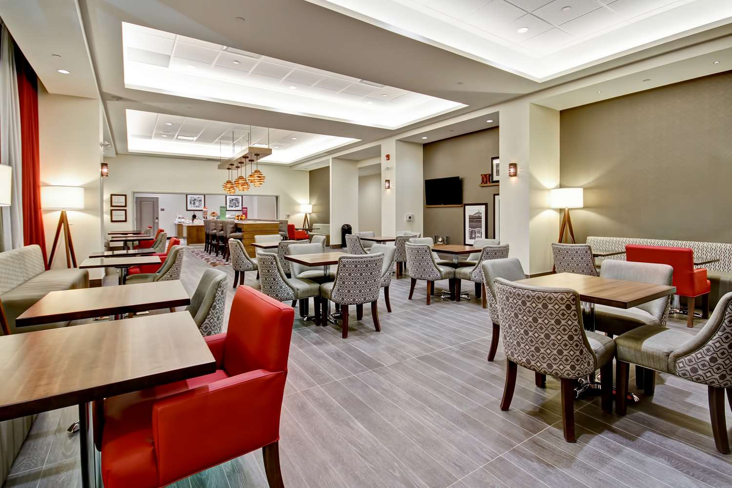 restaurant cafeteria