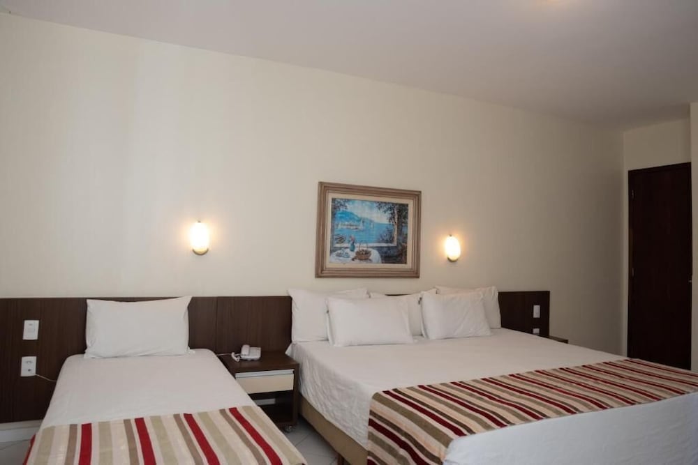 Ryan Hotel 4/41