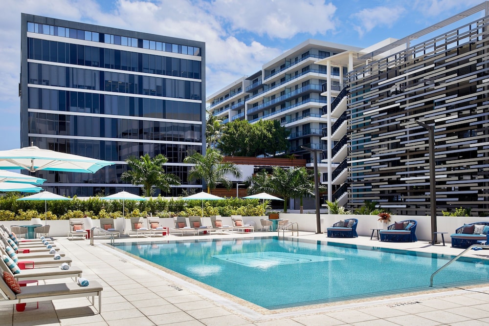 Aloft Miami Aventura 6/46