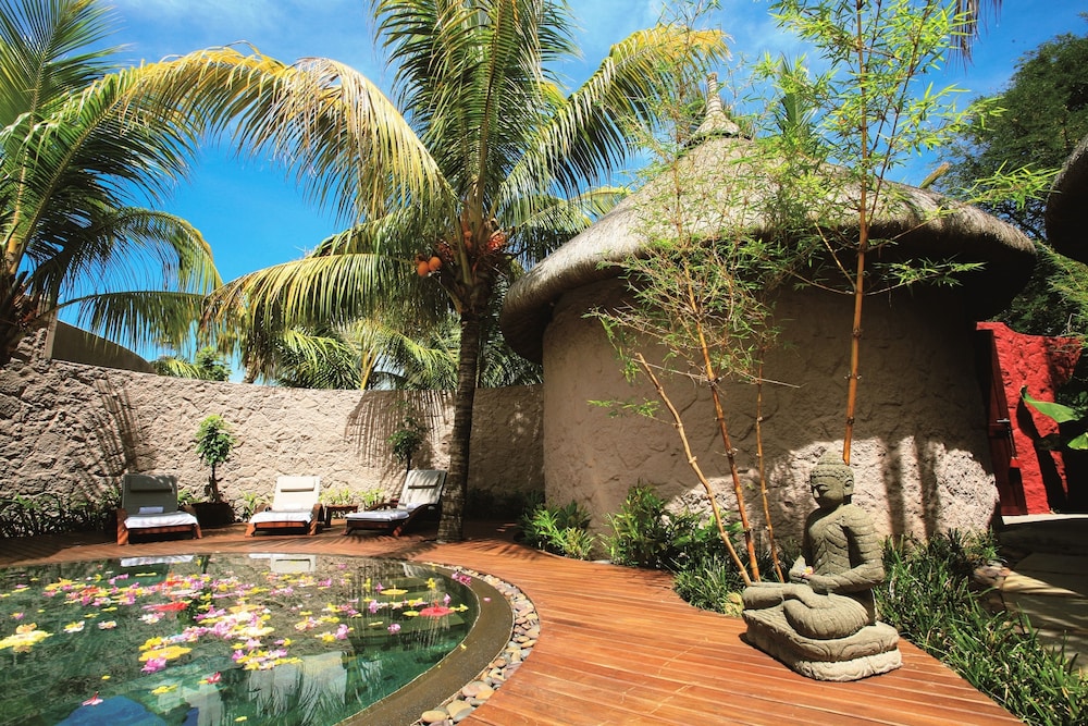 Casuarina Resort and Spa 7/76