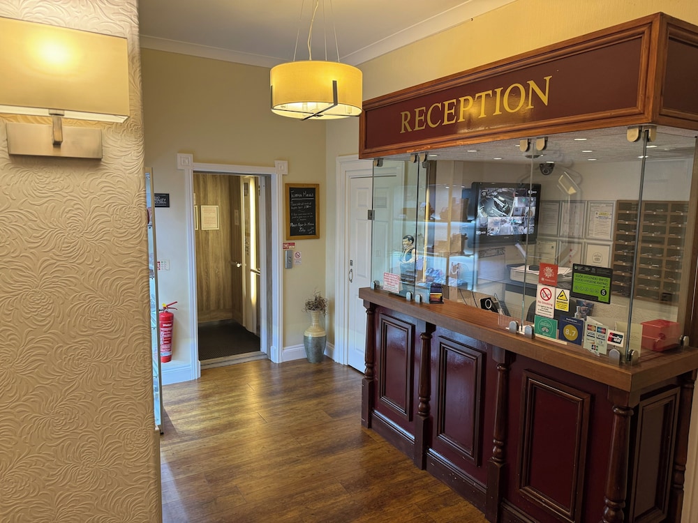 The Winchmore Hotel 2/46