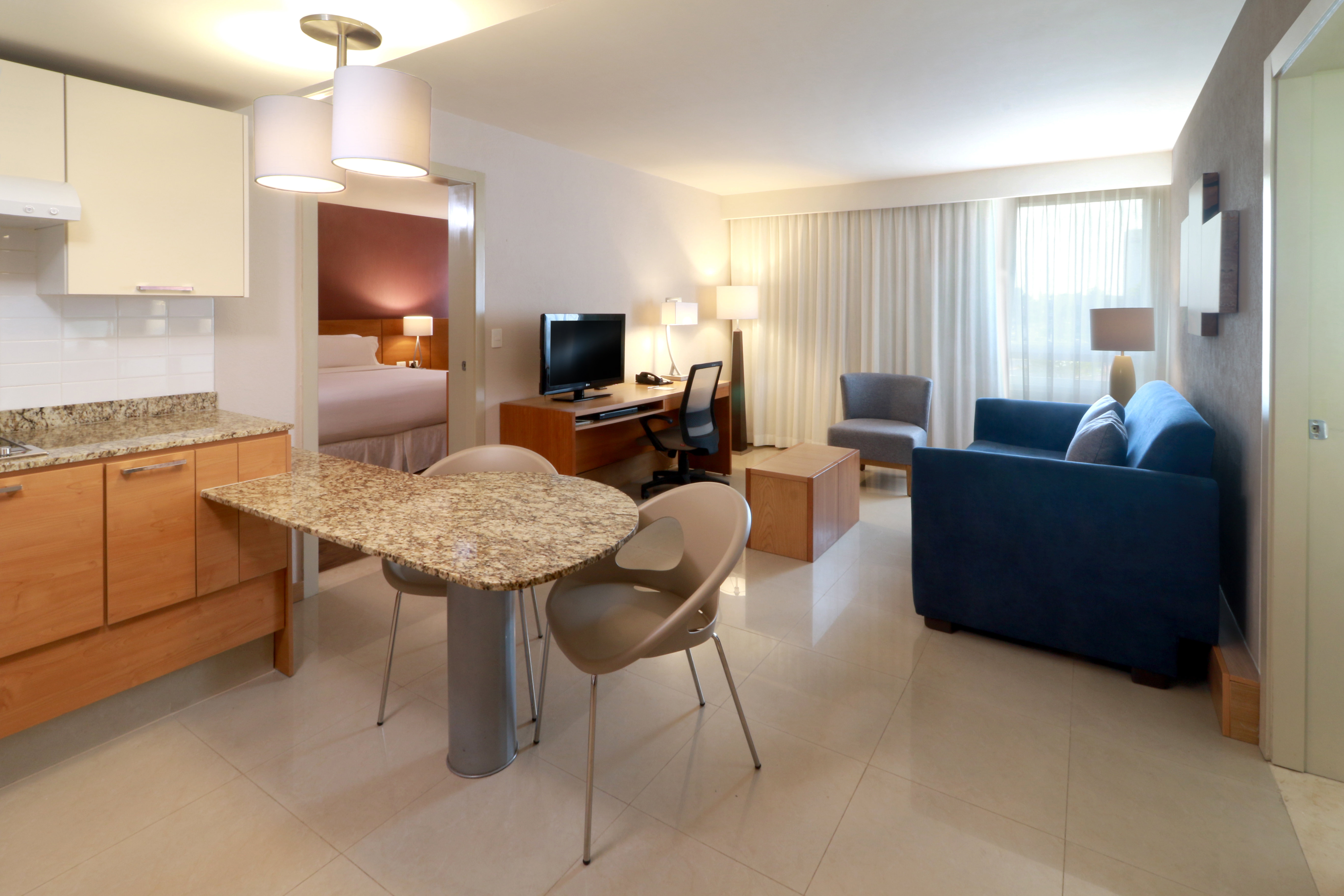 Staybridge Suites Guadalajara Expo 32/49