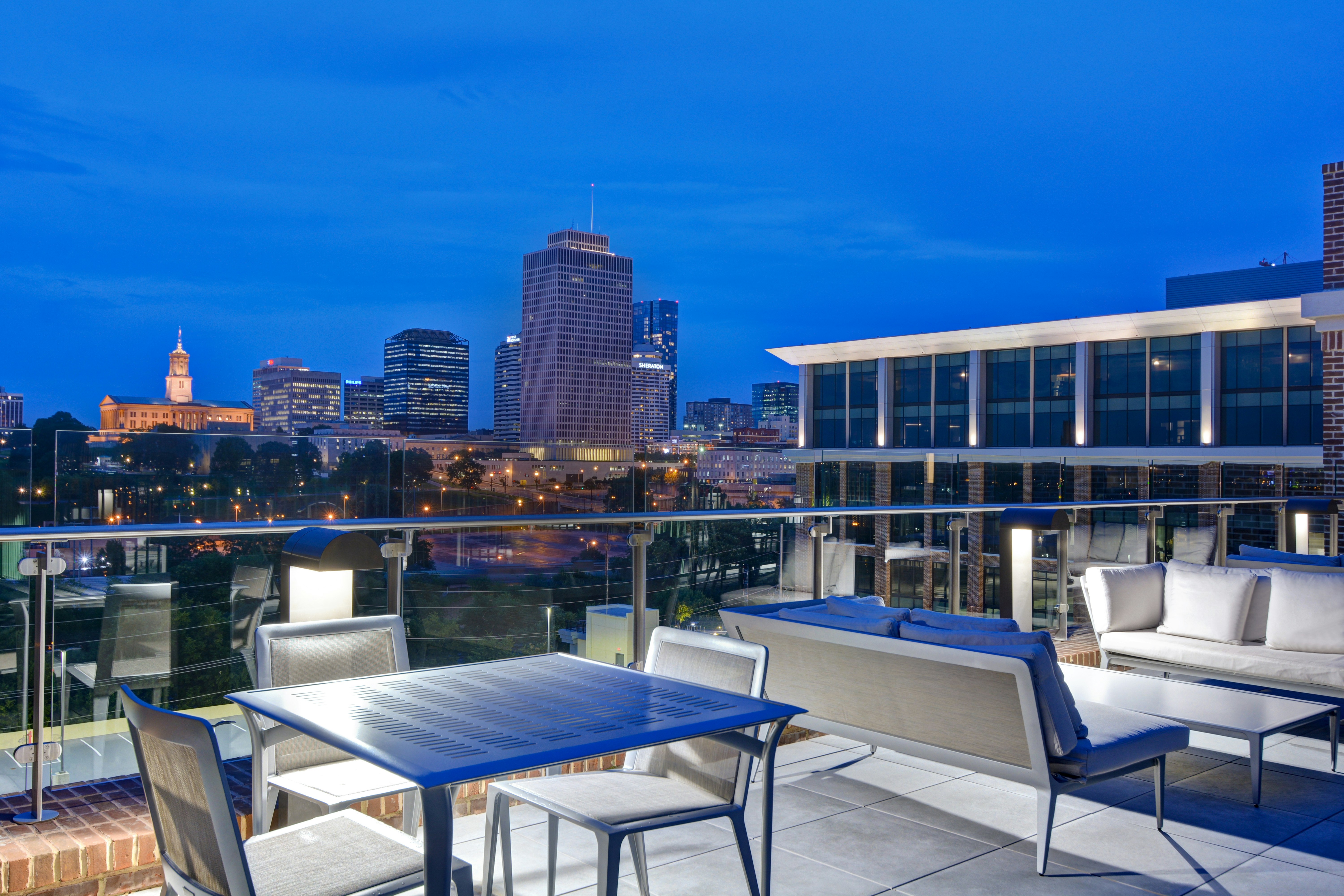 Hampton Inn & Suites Nashville Downtown Capitol View, Tn 32/33