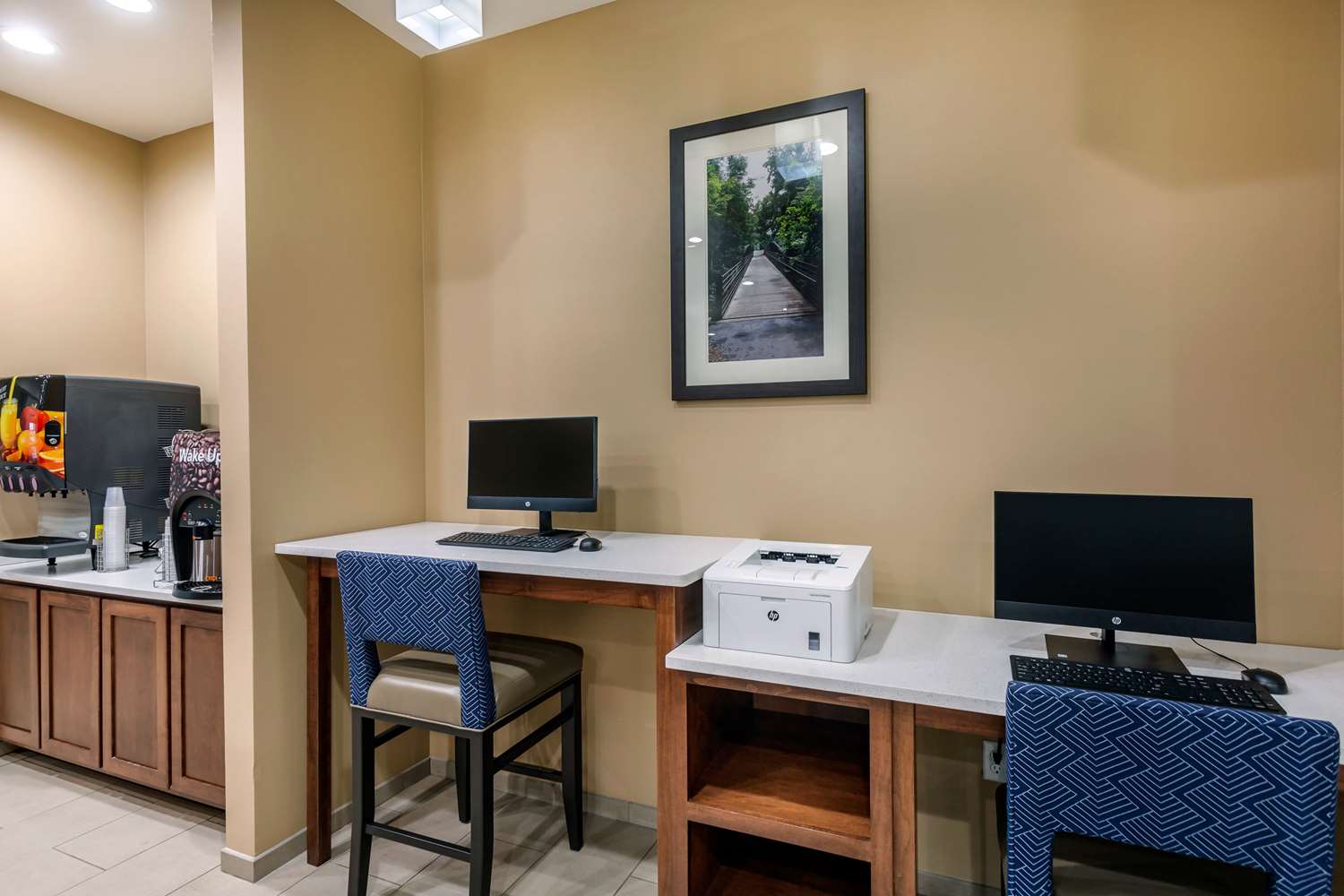 Comfort Suites Bowling Green Southeast 17/19