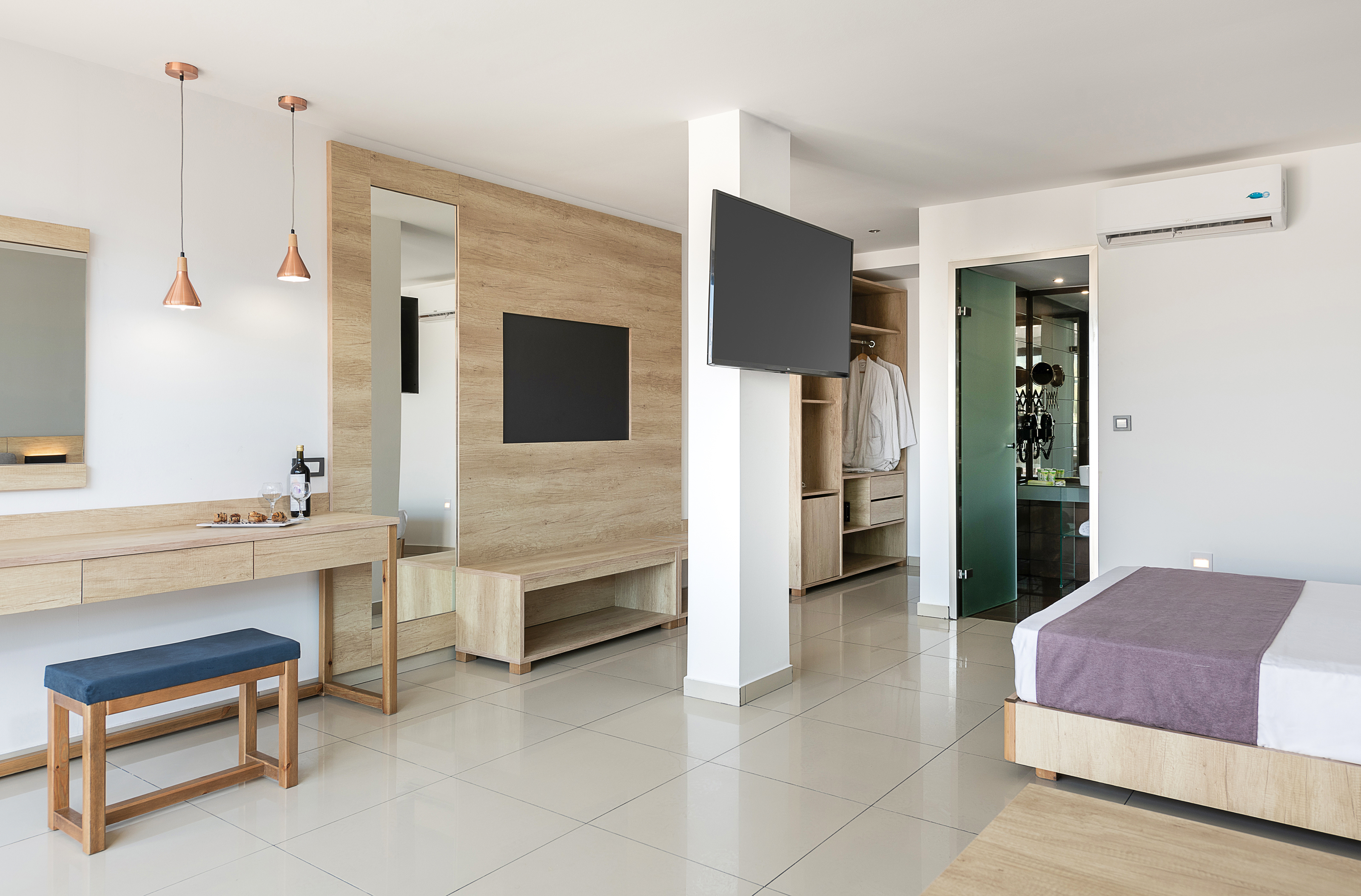MAISONETTE ROOM SIDE SEA VIEW