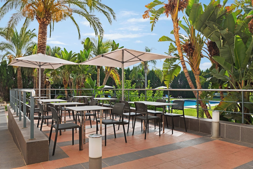 Ramada by Wyndham Valencia Almussafes 39/56