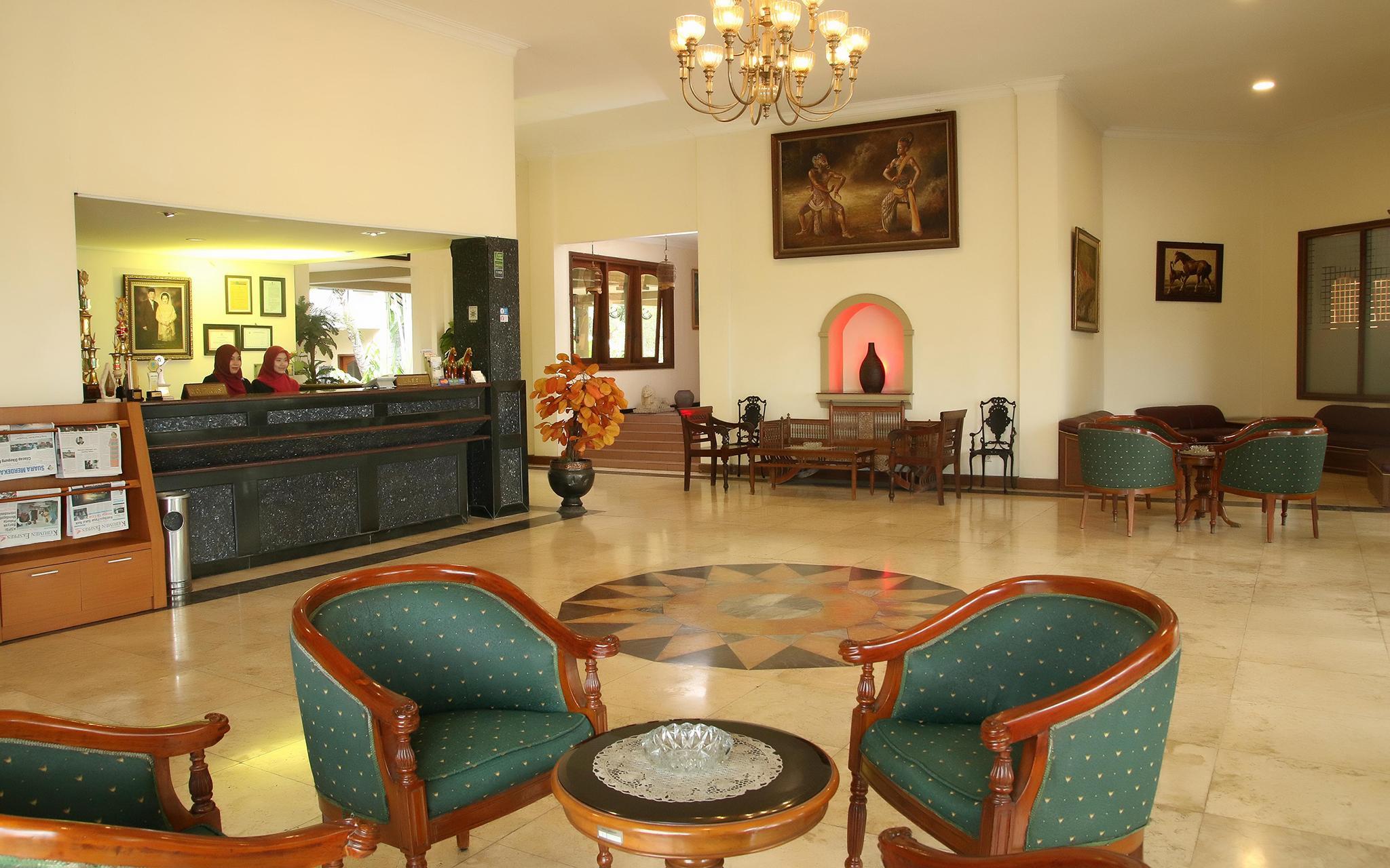 Candisari Hotel & Resto 21/28