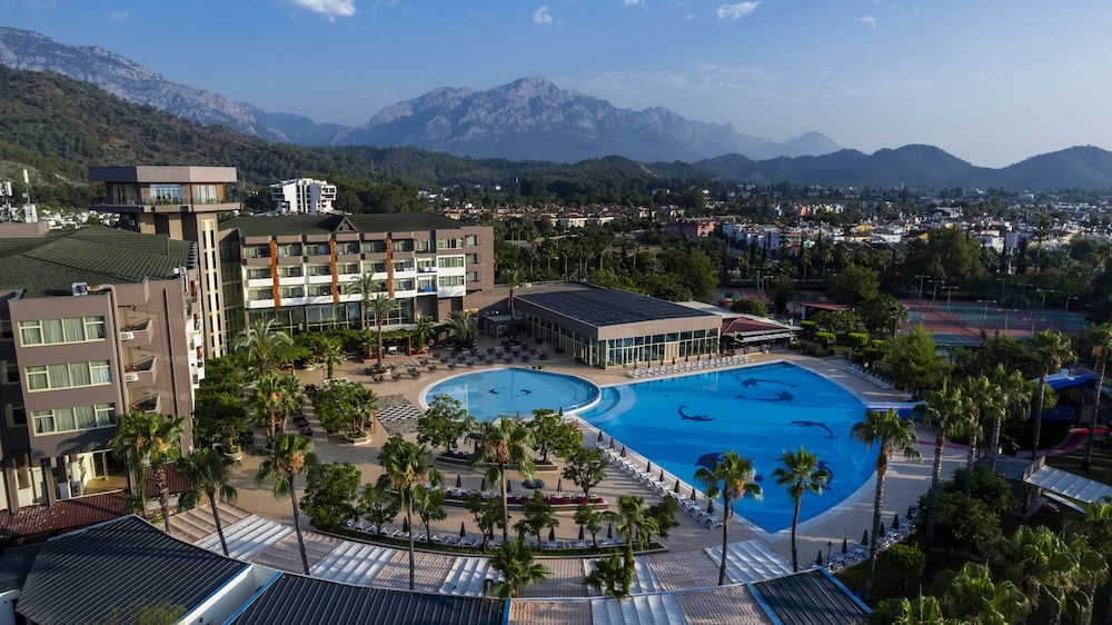 Simena Comfort Hotel 50/55