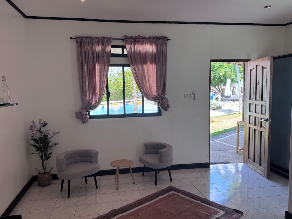 Cliffside Resort Panglao 53/68