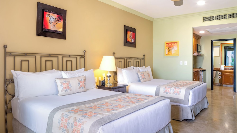 Villa Del Arco Beach Resort And Spa 33/78