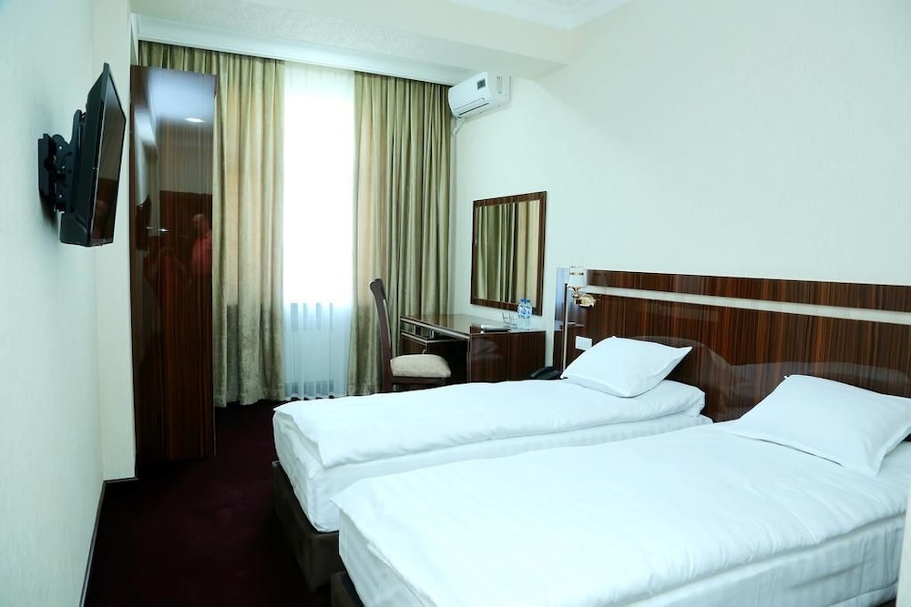 Grand Capital Hotel 17/50
