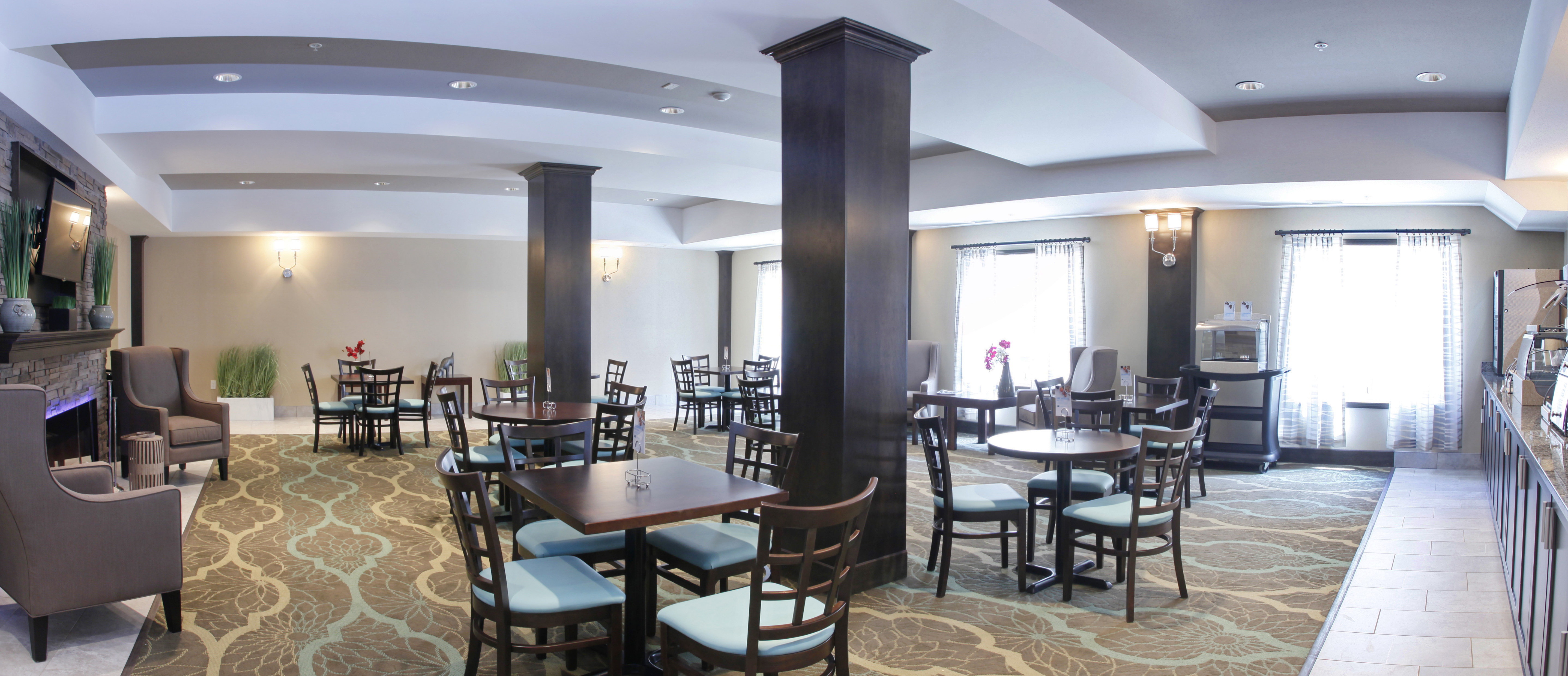 Holiday Inn Express Fort St John 54/70