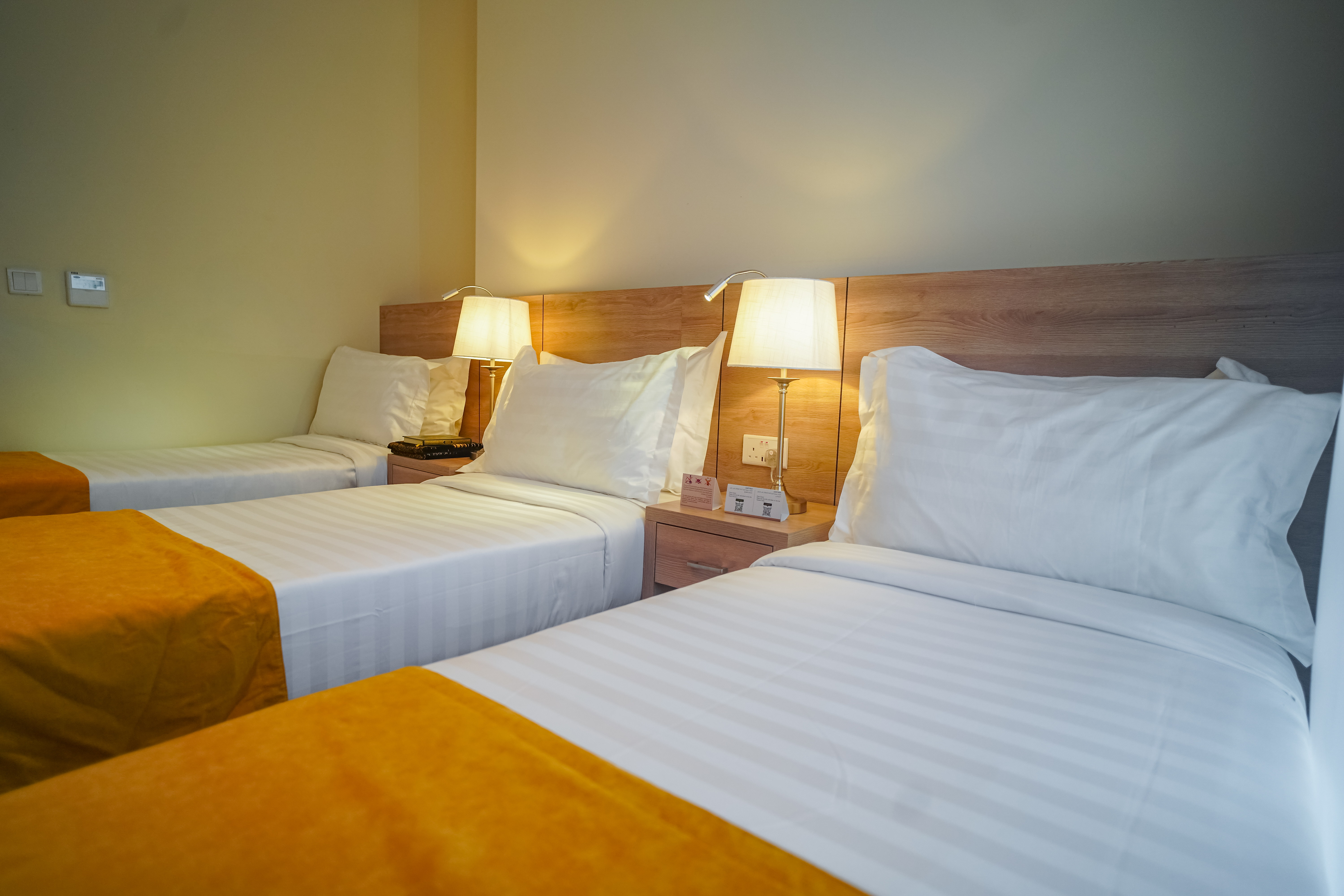 غرفة ثلاثية، فندق وورث إيليت(Worth Elite Hotel) 2/3