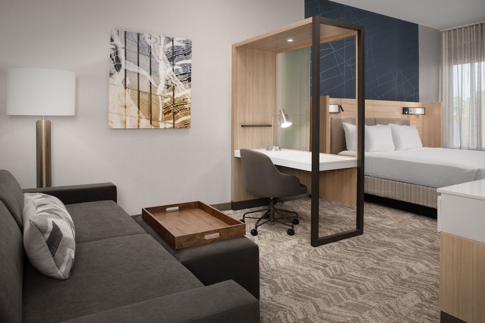 SpringHill Suites by Marriott Fayetteville I 95 22/42