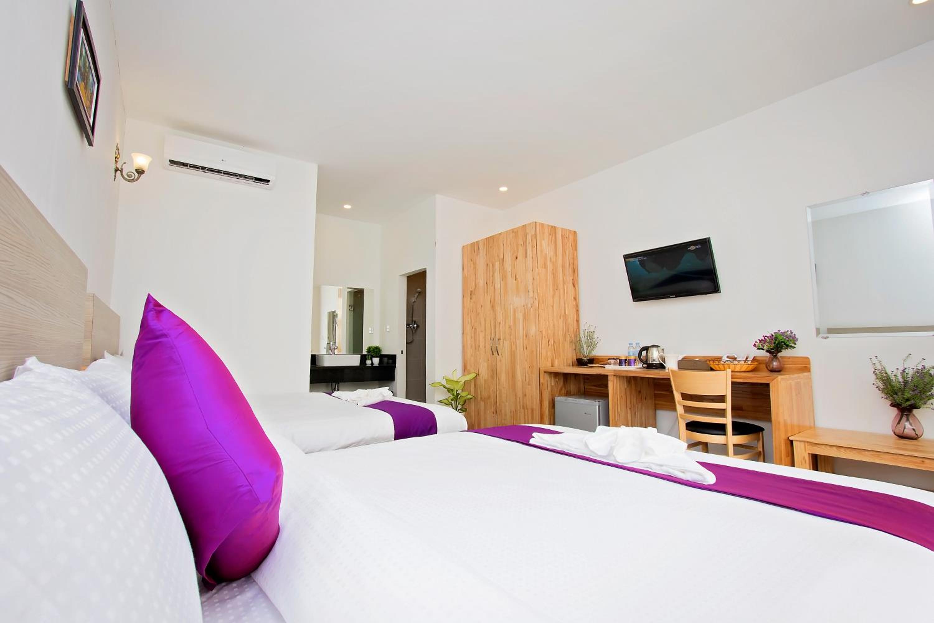 Private, Bungalow, Twin Beds, Garden View