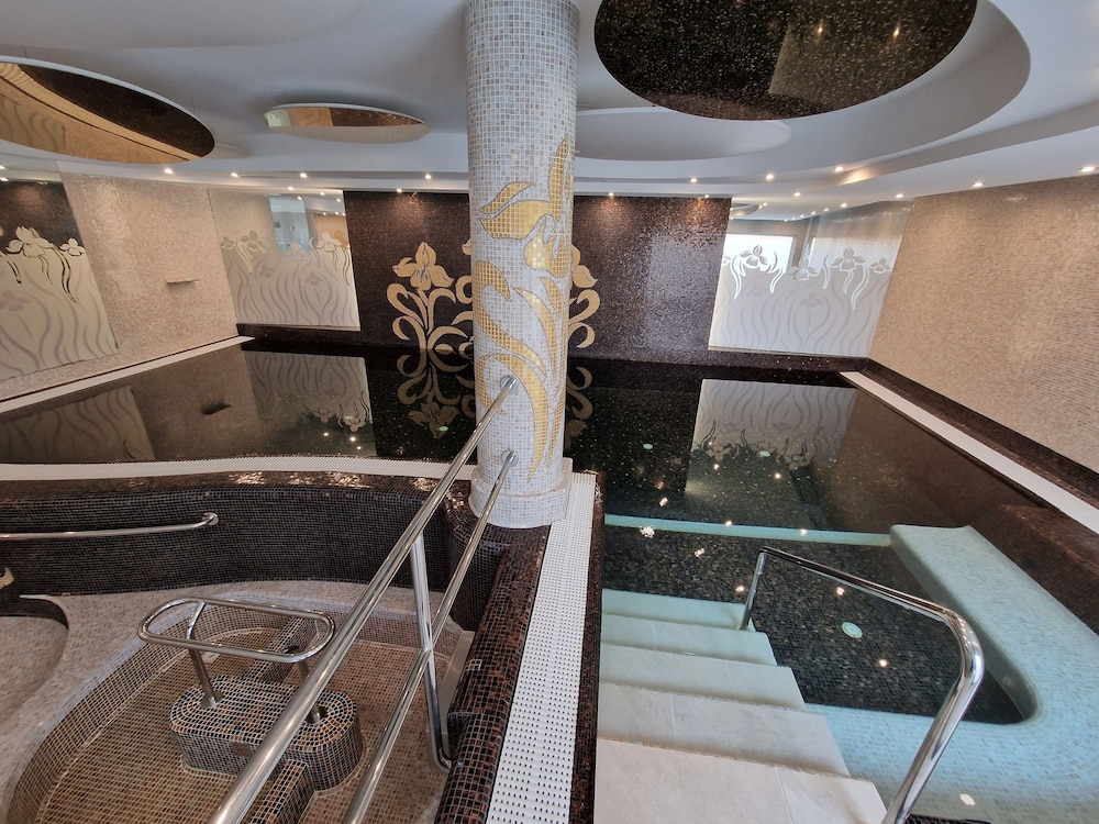 Spa Hotel Iris 40/56