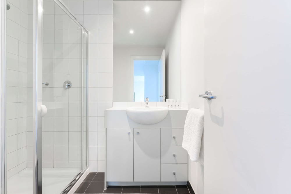 Adina Apartment Hotel Melbourne On Flinders 59/61