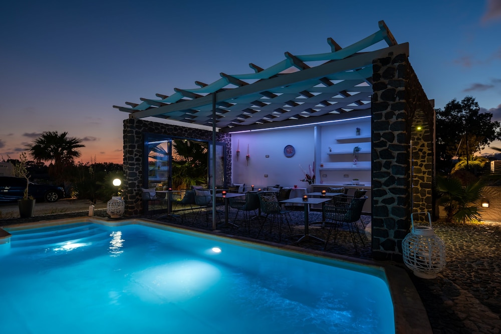 Villa Anemomilos 4/65