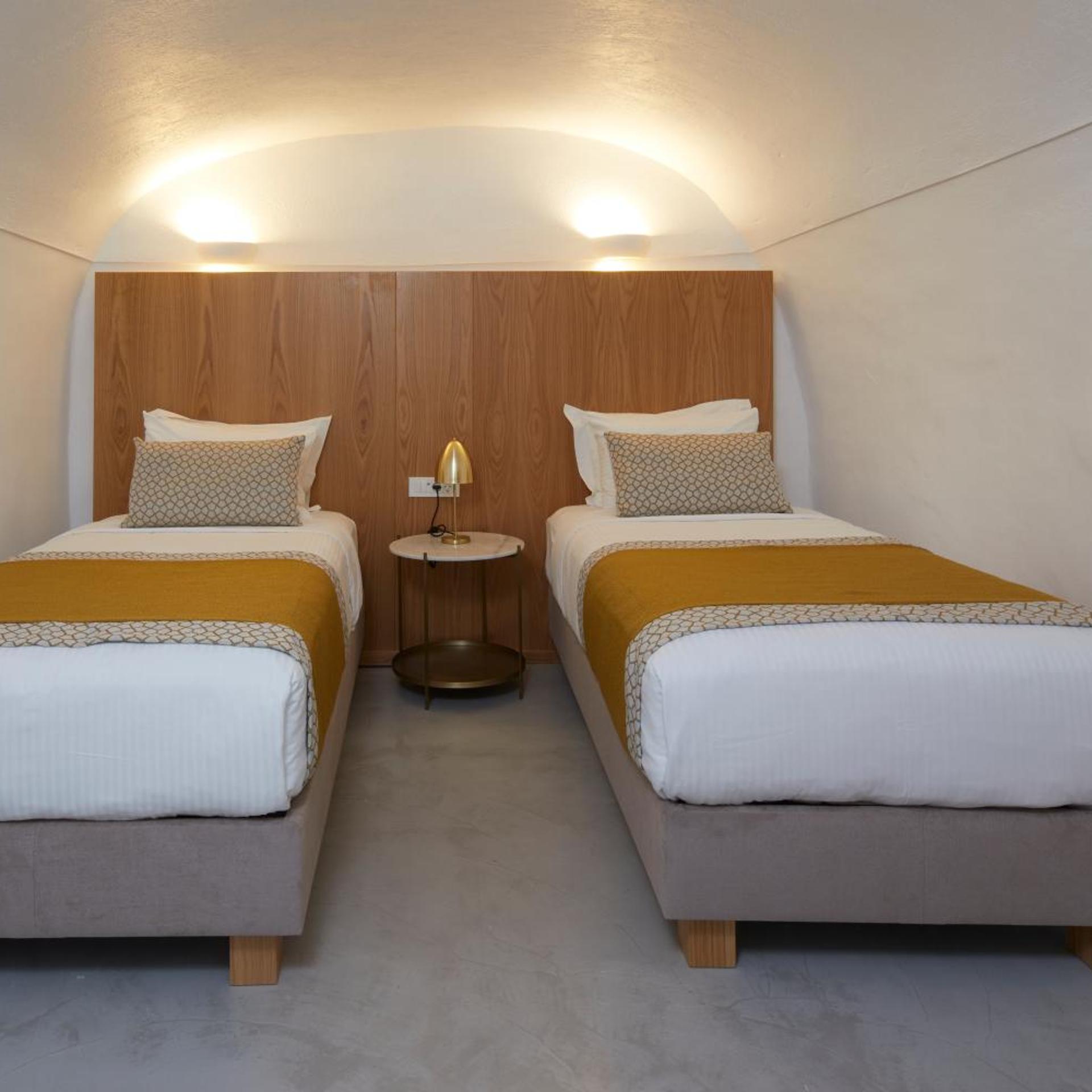 Cave, Grand, Suite, Outdoor Jetted Tub, Hot Tub