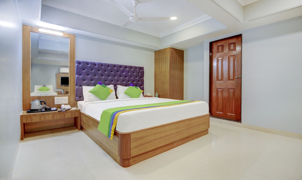 Hotel Cruz Royale 27/51