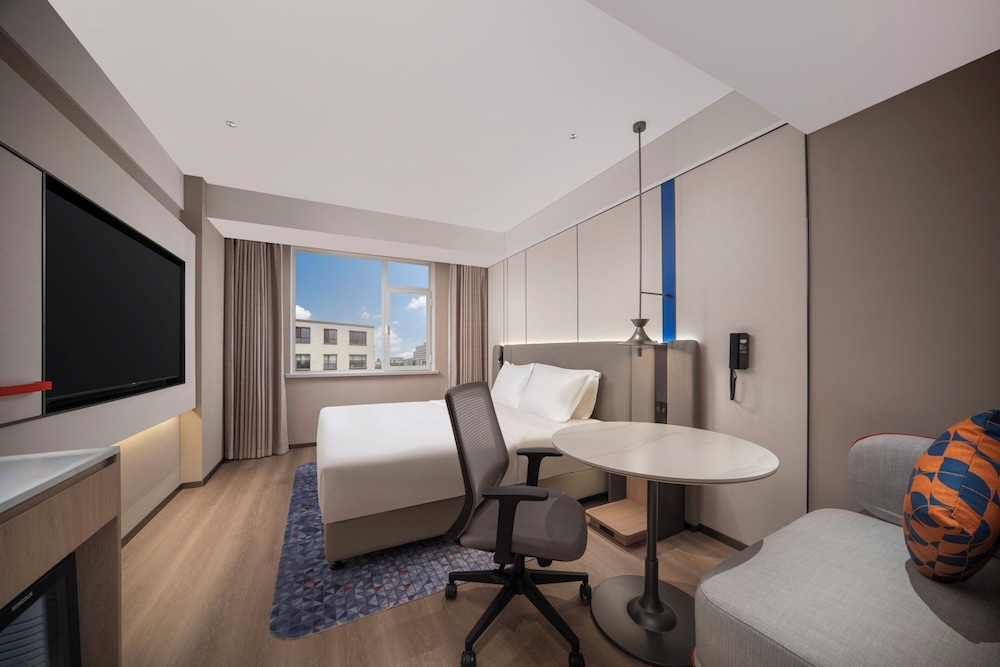 Holiday Inn Express Qingdao Downtown by IHG، تشينغداو 44/50