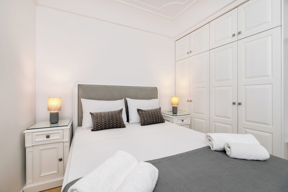 Maison De Lys Luxury Suites 13/72