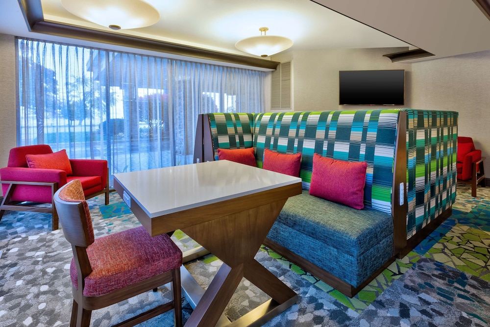 Hampton Inn Traverse City 37/45