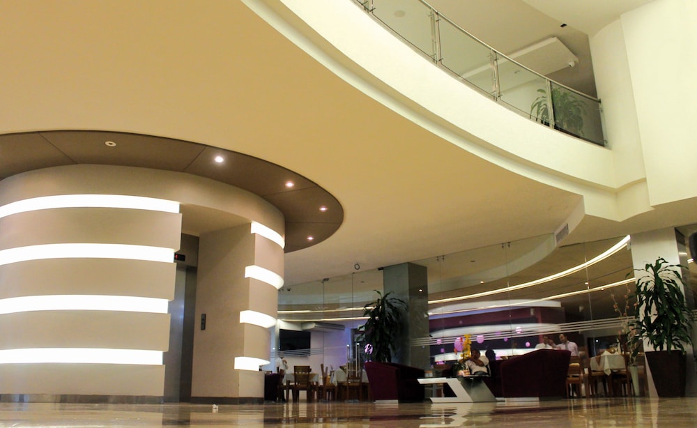 Hotel Atrium Plaza 6/65