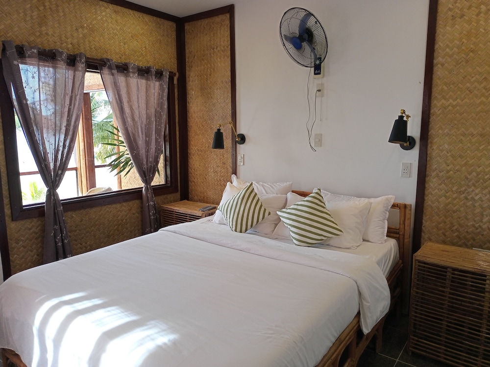Las Cabanas Beach Resort 16/65