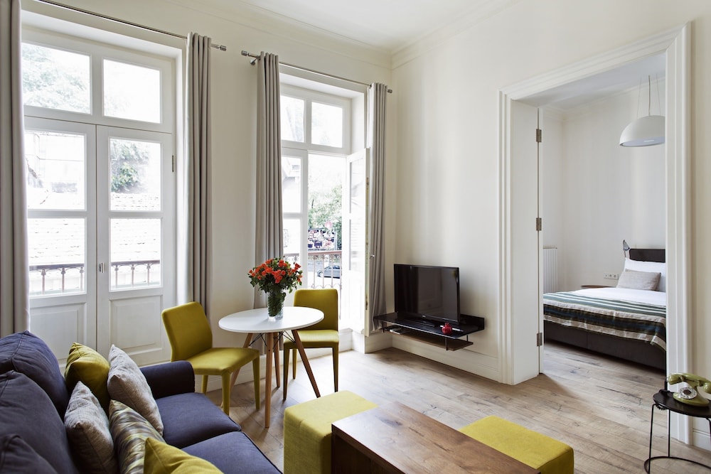 CASA DI BAVA ISTANBUL 42/64