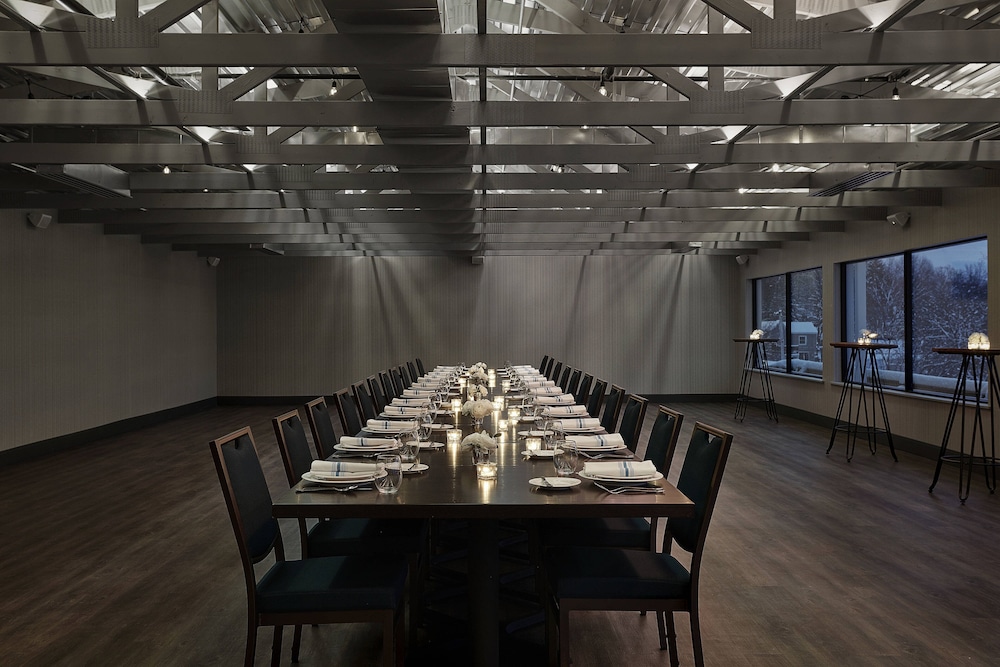 THE WICK, HUDSON, A TRIBUTE PORTFOLIO HOTEL 25/25