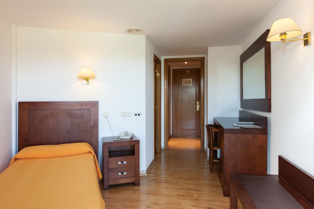 PARK HOTEL 23/35