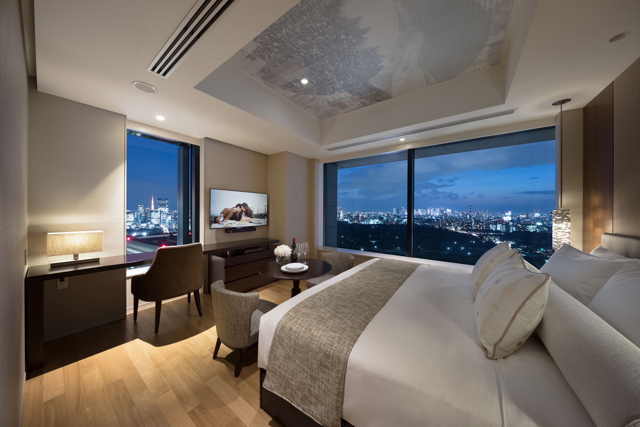 STUDIO, DOUBLE BED
