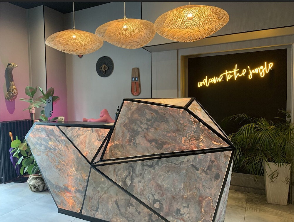 lobby