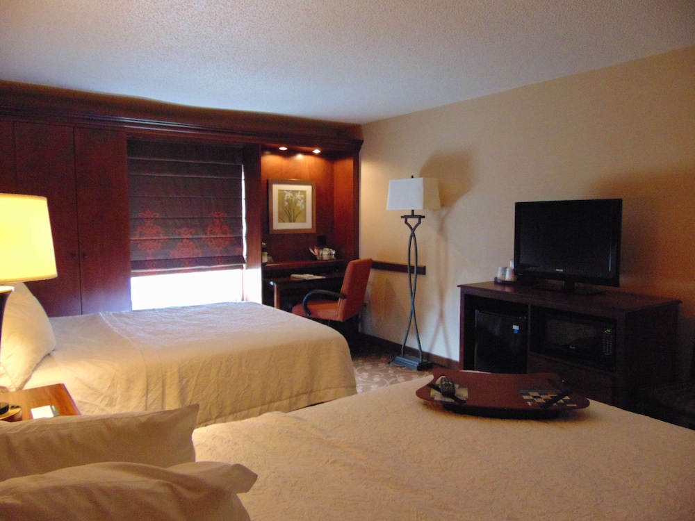 Hampton Inn Suites Cleveland Southeast/Streetsboro 14/63