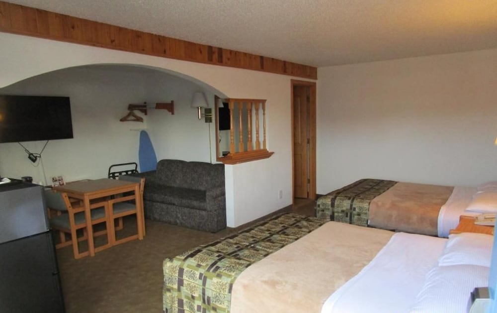North Country Inn & Suites 18/39