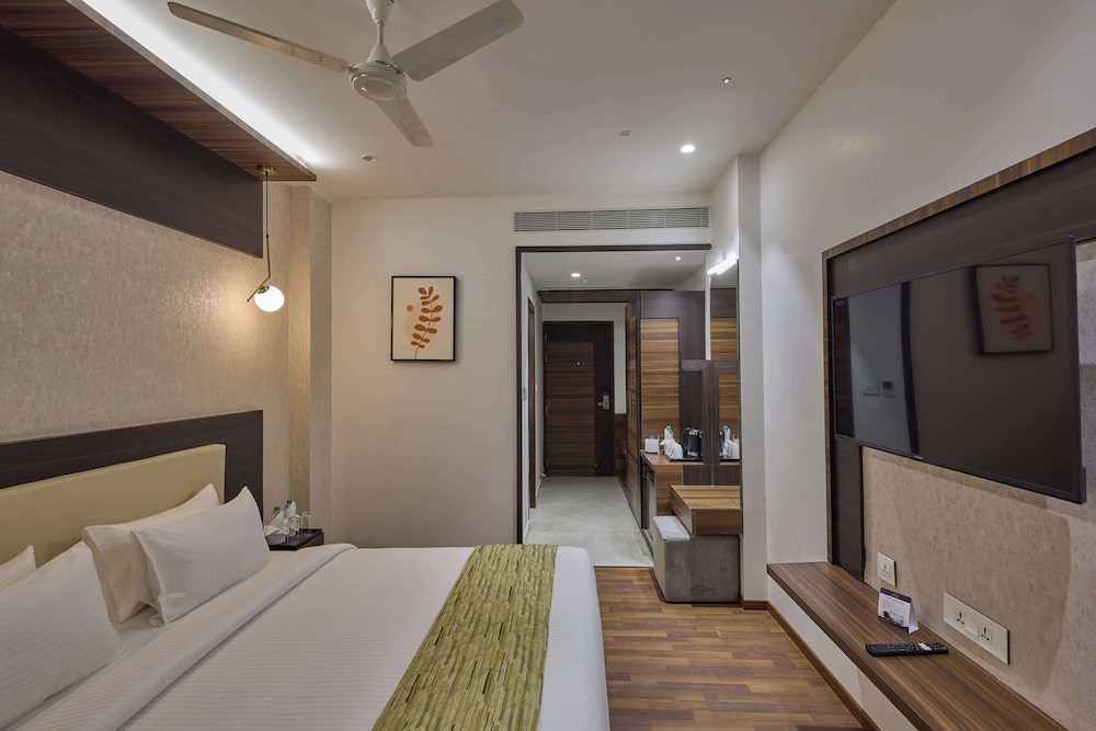 Grand Continent Hosur A Sarovar Portico Affiliate Hotel 10/47