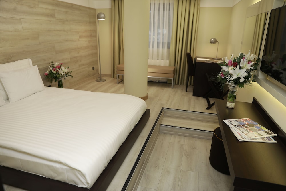 Milord Hotel 16/45