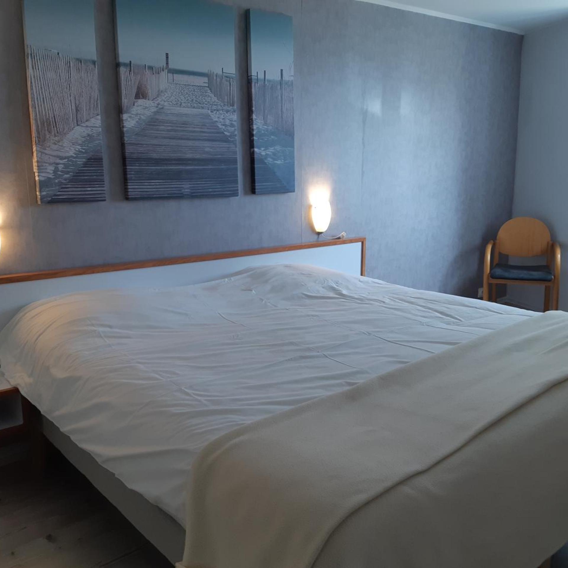 HOTEL LES CHARDONS BLEUS REST LE BISTROT DE LA MER 12/52