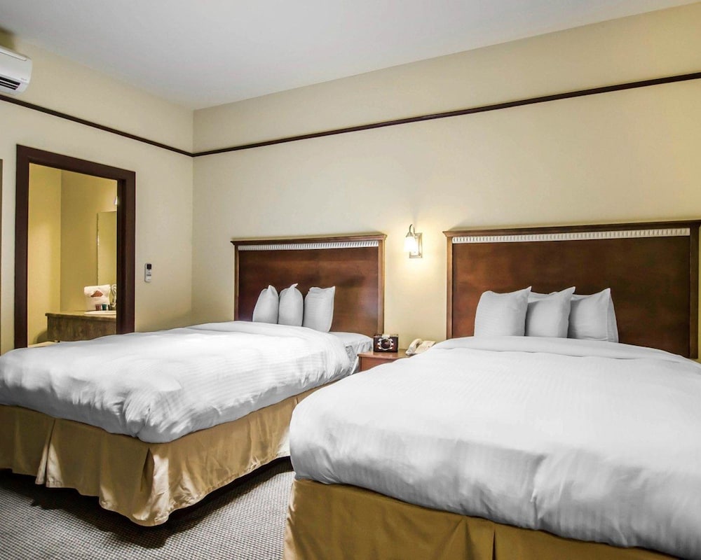 Hotel Seville 10/49