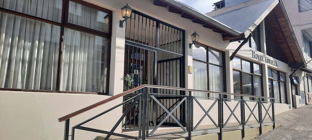 Hotel Austral Ushuaia 5/33