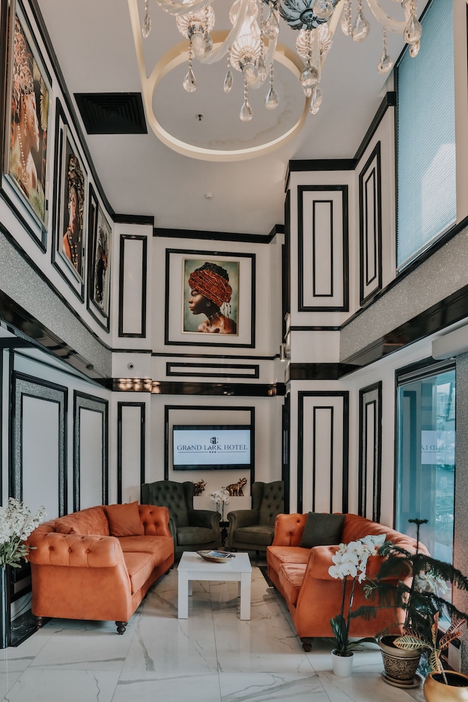 Grand Lark Otel 37/50