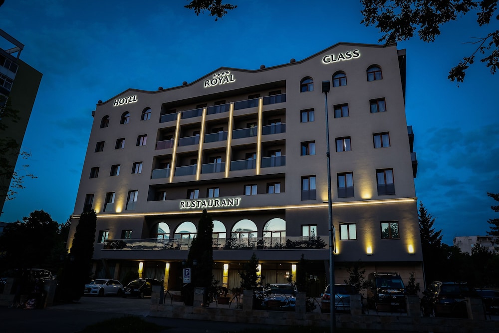 ROYAL CLASSIC HOTEL 2/44